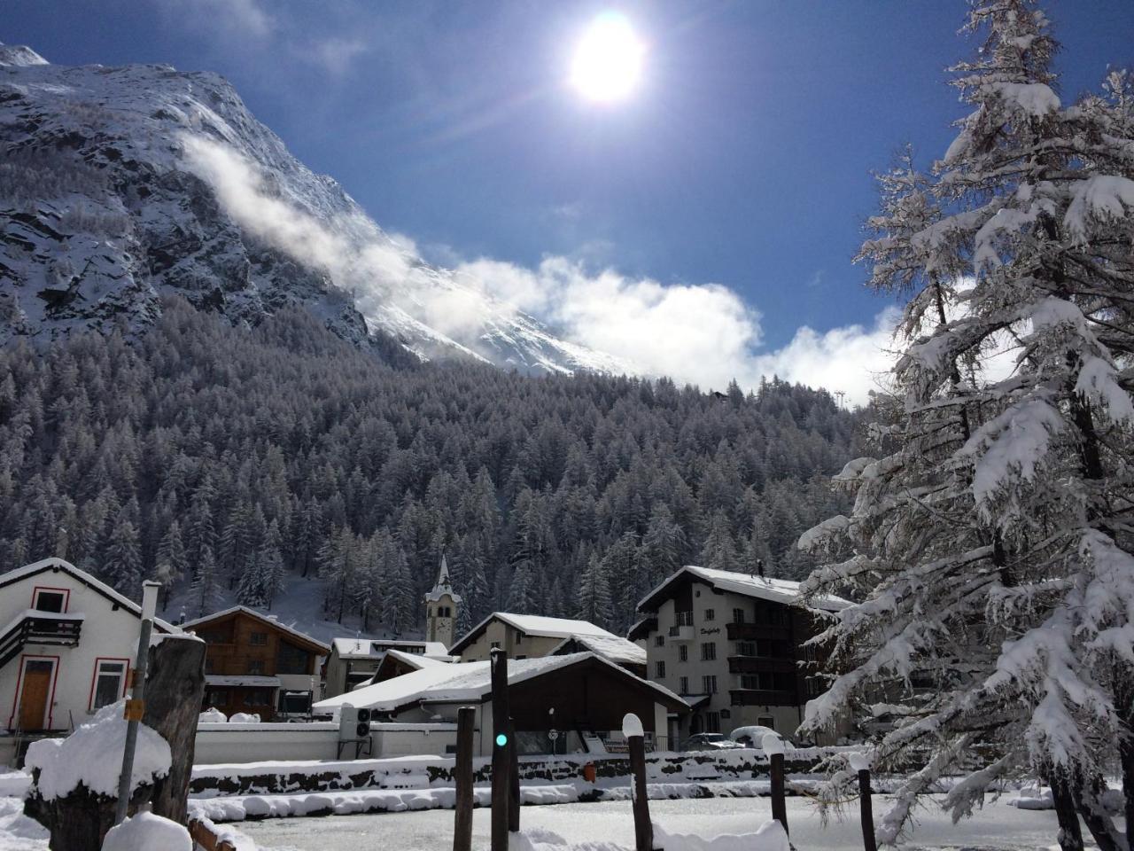 B&B Haus Granit Saas Grund Buitenkant foto