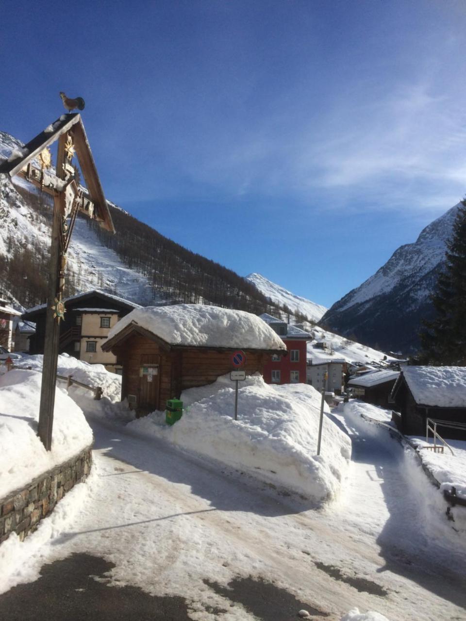 B&B Haus Granit Saas Grund Buitenkant foto